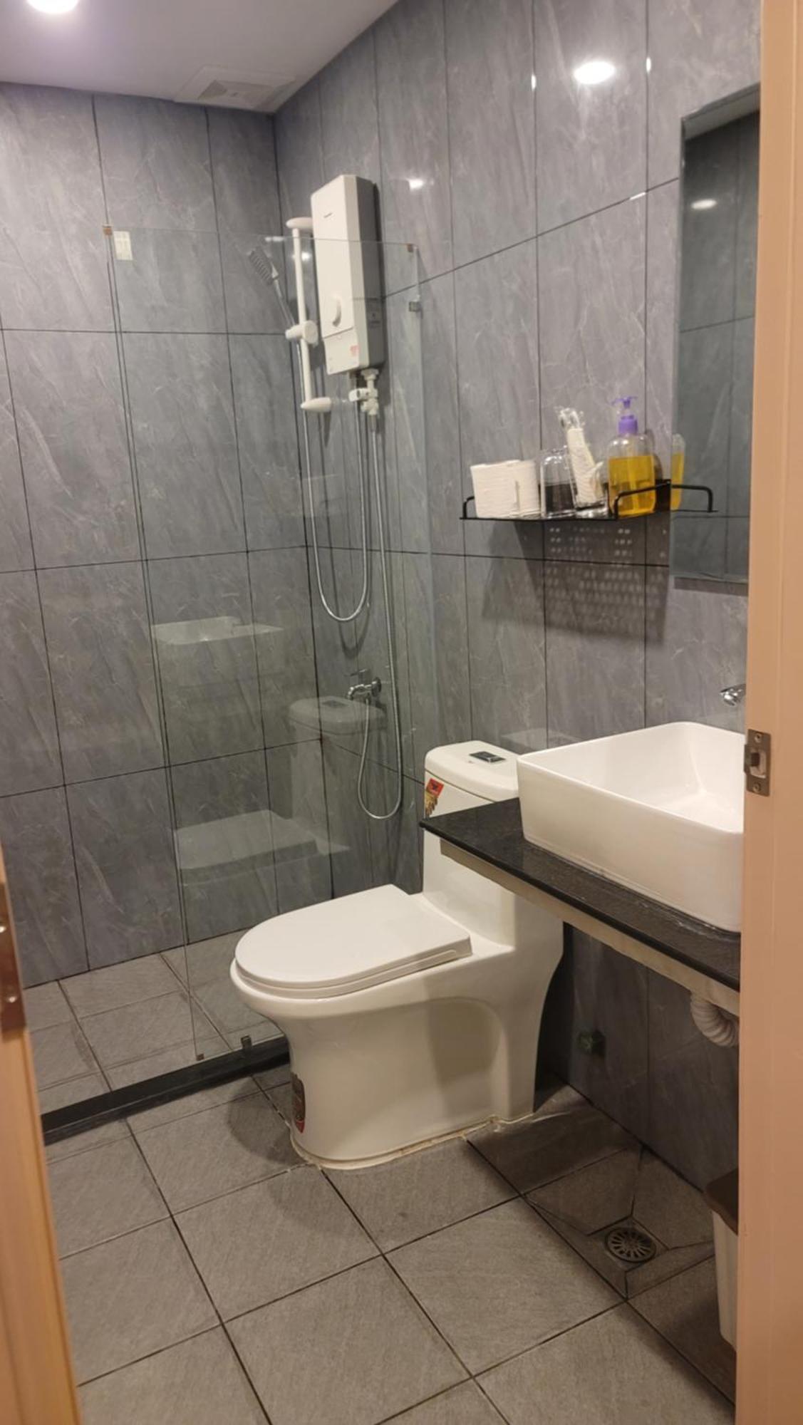 Park Inn Boutique And Hostel 캄폿 외부 사진