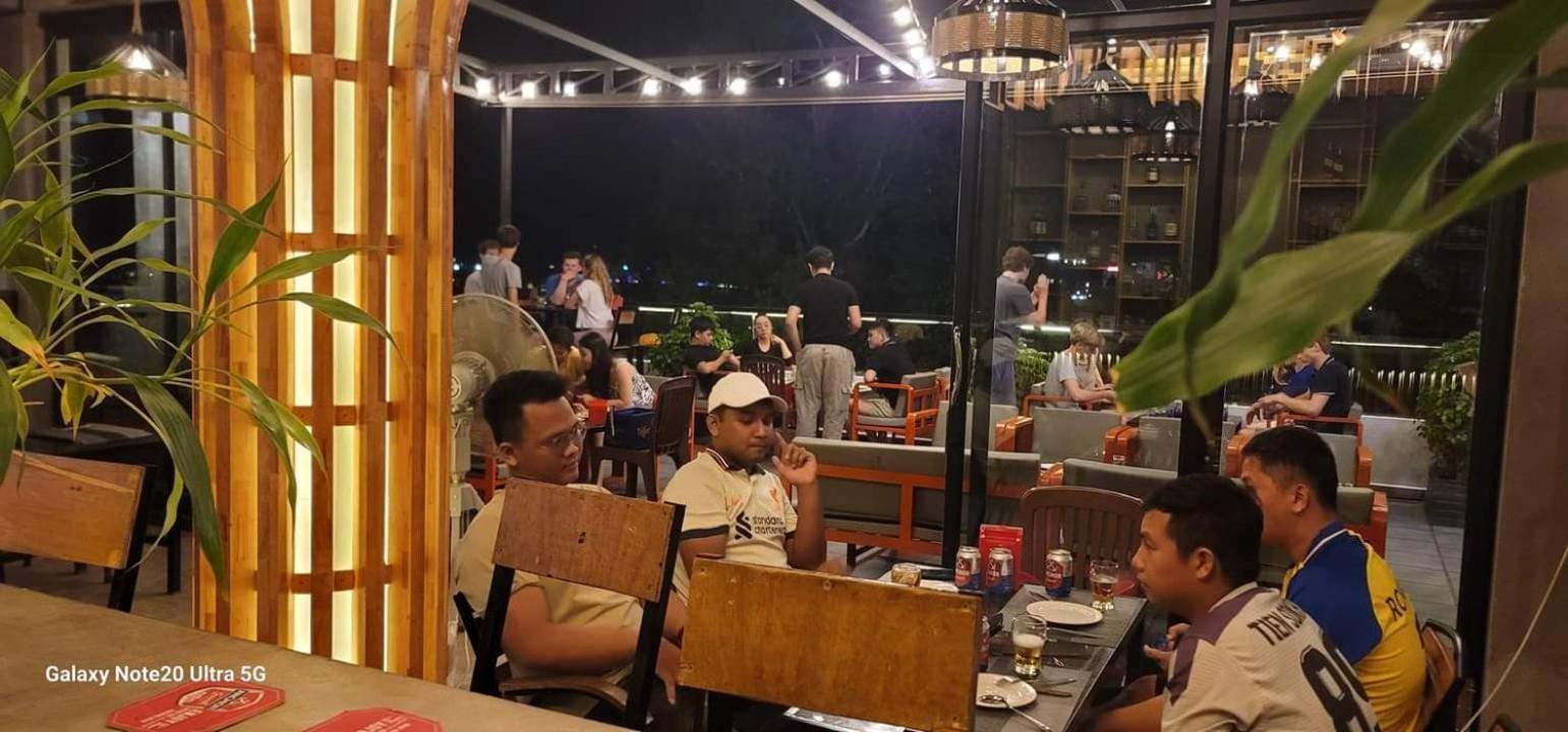 Park Inn Boutique And Hostel 캄폿 외부 사진