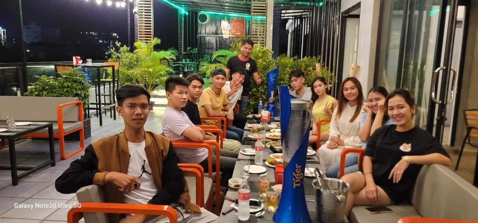 Park Inn Boutique And Hostel 캄폿 외부 사진